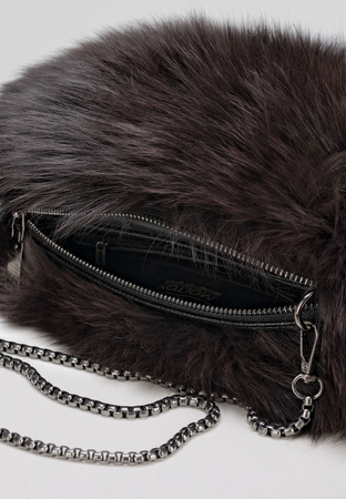 Brązowa torebka mufka z naturalnego futra