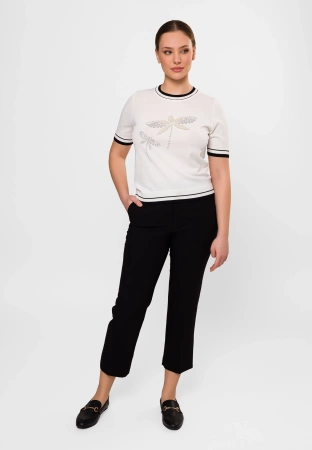 Dzianinowa ecru bluzka z aplikacją