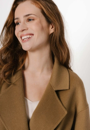 Brązowa kurtka z wełny double face