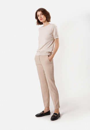 Beżowe spodnie w kant z wiskozą