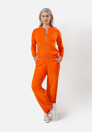 Pomarańczowe spodnie z dzianiny