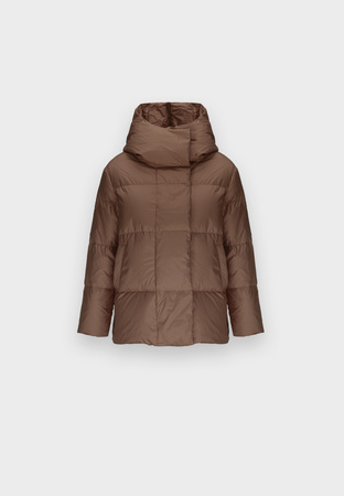 Brązowa pikowana kurtka z kapturem