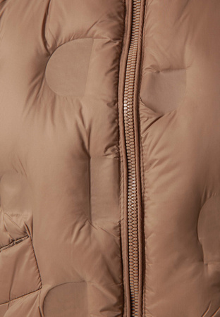 Beżowa puchowa kurtka z kapturem