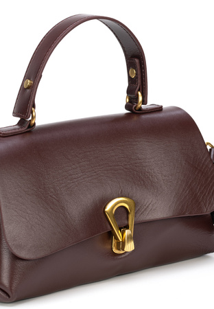 Brązowa torebka ze złotym wykończeniem