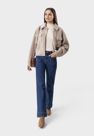 Krótkie beżowe futerko 100% wełna