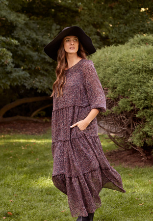 Zwiewna sukienka maxi w stylu boho