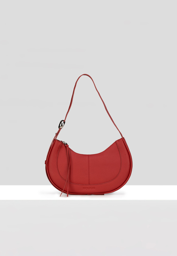 Czerwona torebka na ramię ze skóry