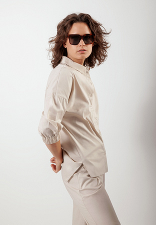 Beżowa popelinowa koszula