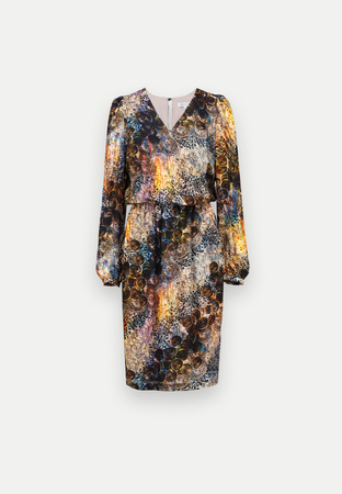 Sukienka w oryginalny wzór