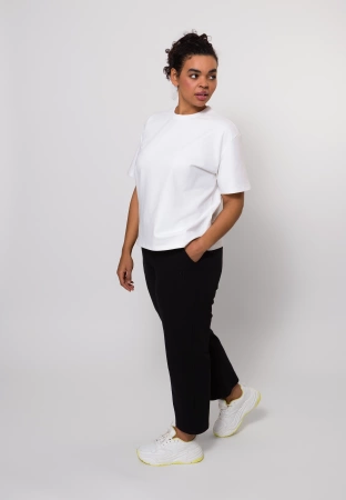 Czarne dresowe spodnie z prostą nogawką