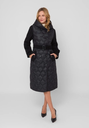 Czarny pikowany płaszcz