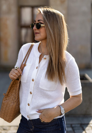 Ecru sweterek z ramii i bawełny