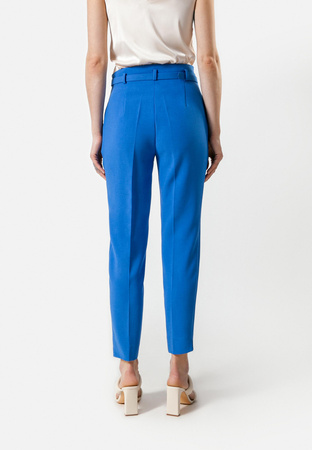 Niebieskie cygaretki z wysoką talią