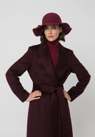 Bordowy wełniany kapelusz