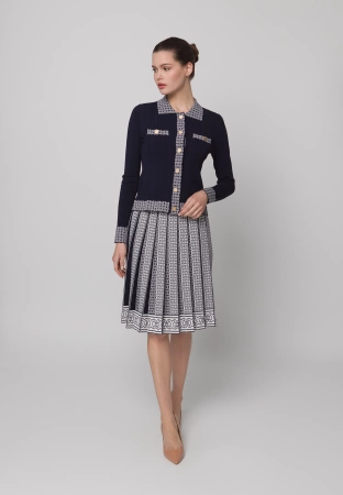 Granatowa plisowana spódnica z wiskozą