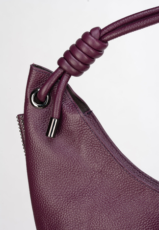 Duża fioletowa torebka z ozdobnym paskiem