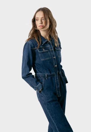 Jeansowy kombinezon z wiązaniem w pasie