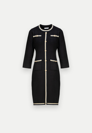 Czarna dzianinowa sukienka z kieszeniami