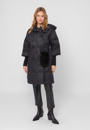 Puchowa kurtka z naturalnym kołnierzem