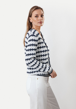 Biało-granatowy dzianinowy kardigan z wzorem