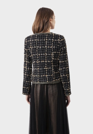 Krótki żakiet z ozdobną kokardą