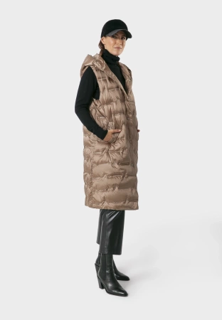 Długa pikowana kamizelka w kolorze beżowym