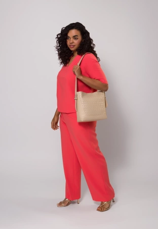 Koralowa bluzka w serek