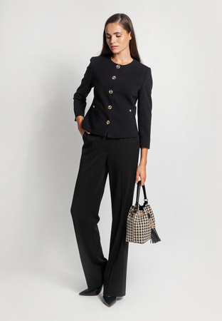 Długie czarne spodnie z szeroką nogawką