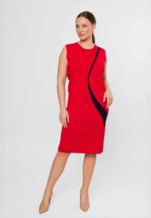 Czerwona dzianinowa sukienka bez rękawów