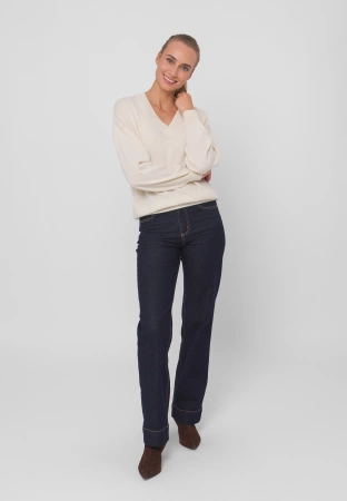 Kaszmirowy sweter w kolorze ecru