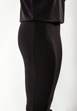 Czarna sukienka z jerseyu