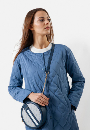 Okrągła torebka w kolorze biało-granatowym