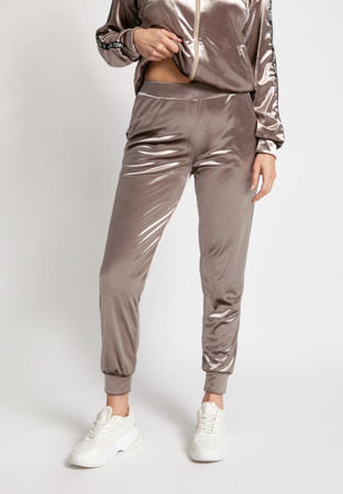 Beżowe welurowe spodnie dresowe z lampasami