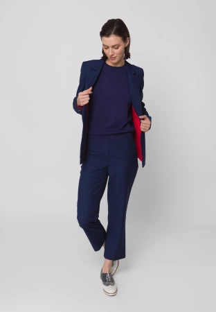 Proste spodnie z ozdobną wypustką