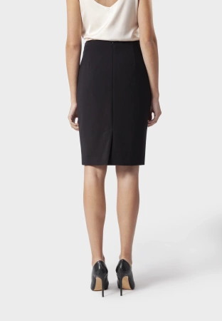 Czarna ołówkowa spódnica