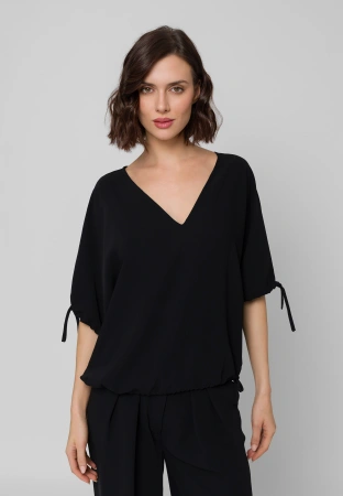 Czarna bluzka oversize ze ściągaczami