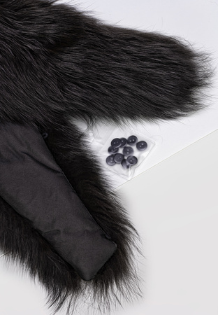 Brązowy szal z naturalnego futra