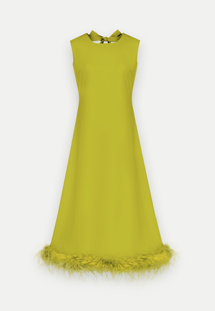 Zielona sukienka z piórami