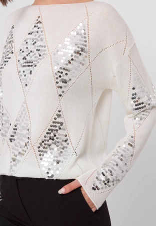 Ecru sweter zdobiony cekinami