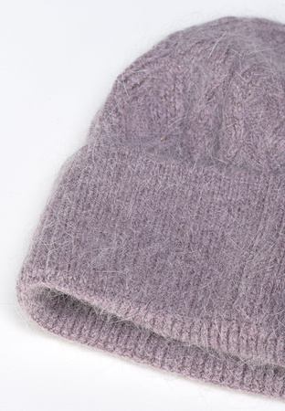 Czapka w warkocze w kolorze zgaszonego różu