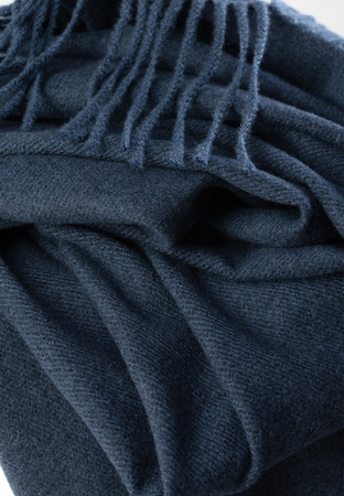 Ciepły granatowy szal z wiskozą