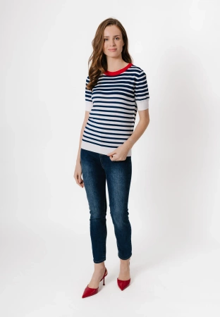 Dzianinowa bluzka w granatowo-białe paski z czerwoną lamówką