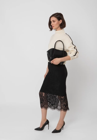 Czarna lakierowana torebka z saszetką