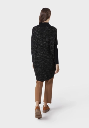 Czarna asymetryczna tunika z błyszczącą nitką