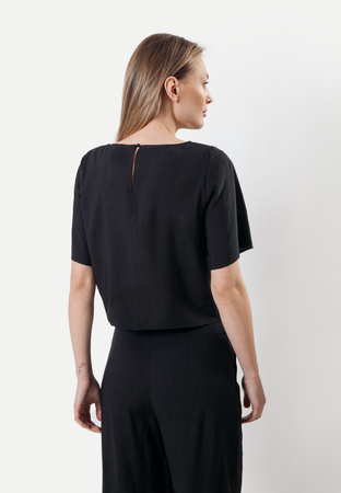 Czarna bluzka z lnem