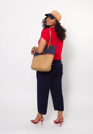 Granatowe spodnie z dzianiny z ozdobnym pasem i kieszonkami