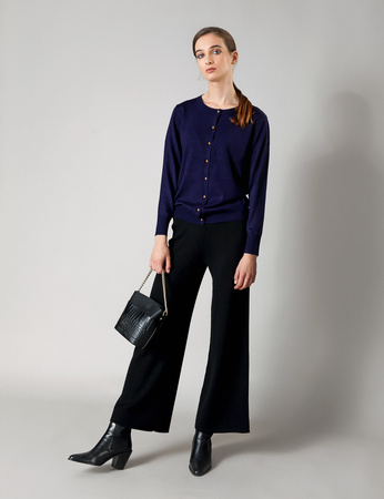 Granatowy kardigan ze złotymi guzikami