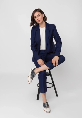 Żakiet na jeden guzik