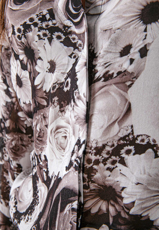 Wiskozowa koszula w róże