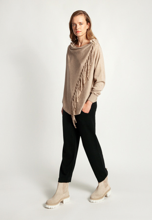 Czarne dzianinowe joggery z dużymi kieszeniami